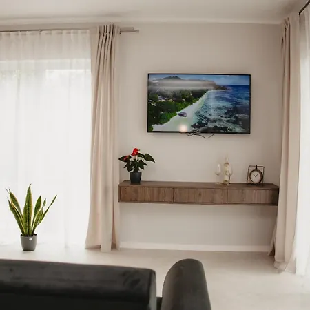 Appartamento White House Iris Napoca - 1- Parcare Gratuita, Self Check In 24h, Aeroport 15 Minute ! *