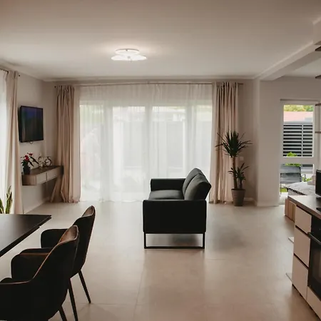 White House Iris Napoca - 1- Parcare Gratuita, Self Check In 24h, Aeroport 15 Minute ! * Cluj-Napoca