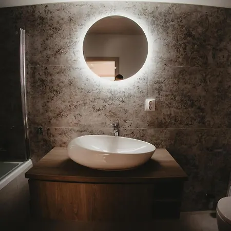 White House Iris Napoca - 1- Parcare Gratuita, Self Check In 24h, Aeroport 15 Minute ! *