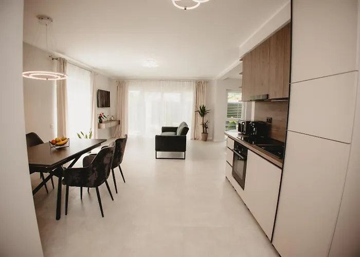 Apartament White House Iris Napoca - 1- Parcare Gratuita, Self Check In 24h, Aeroport 15 Minute ! *