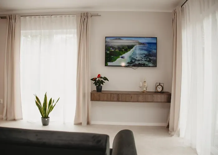 Apartament White House Iris Napoca - 1- Parcare Gratuita, Self Check In 24h, Aeroport 15 Minute ! *