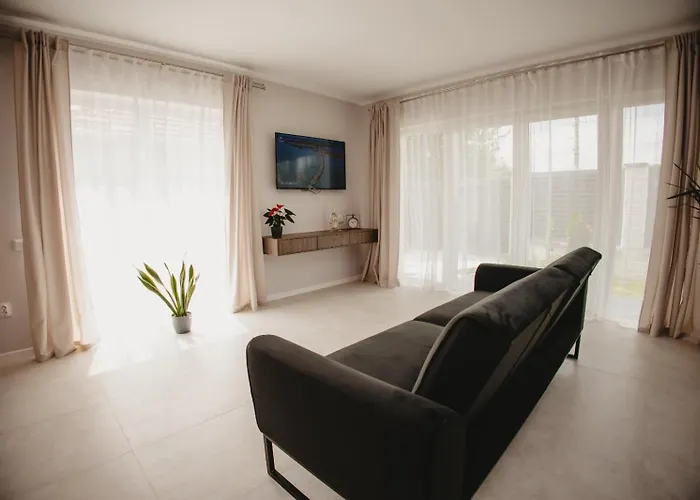 Apartament White House Iris Napoca - 1- Parcare Gratuita, Self Check In 24h, Aeroport 15 Minute ! Kluż-Napoka