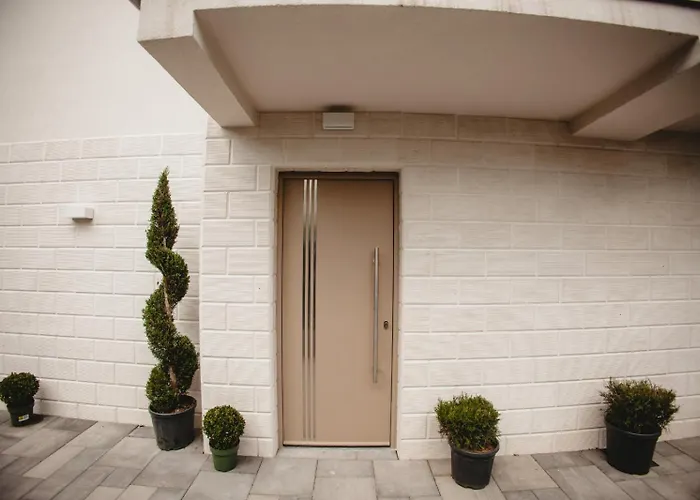 White House Iris Napoca - 1- Parcare Gratuita, Self Check In 24h, Aeroport 15 Minute ! * Kluż-Napoka