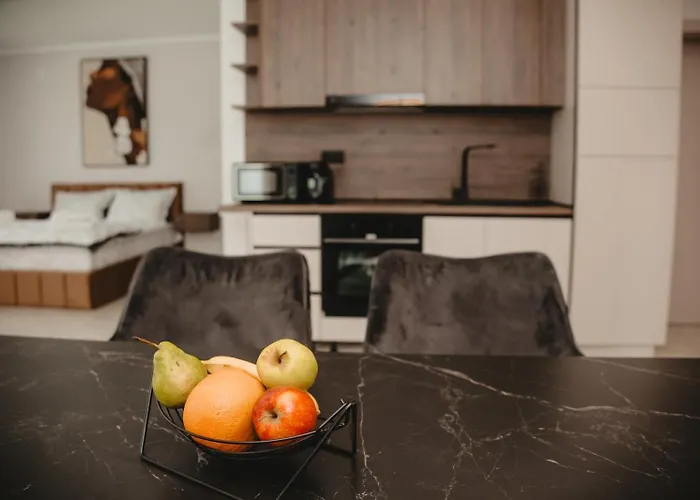 Apartament White House Iris Napoca - 1- Parcare Gratuita, Self Check In 24h, Aeroport 15 Minute ! Kluż-Napoka